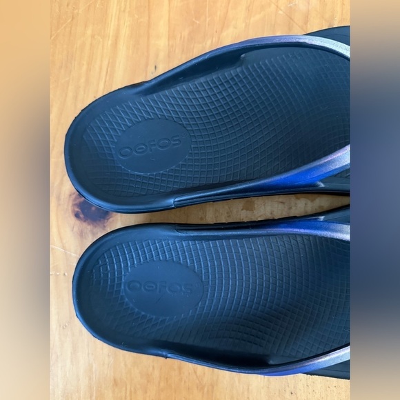 OOFOS Women's OOlala Slide Sandals | Size 10 (EU 41) - Picture 6 of 8